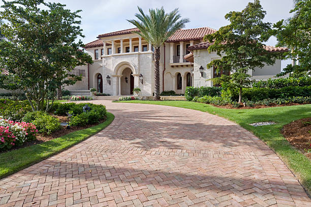 Best Driveway Paving Company  in Throop, PA